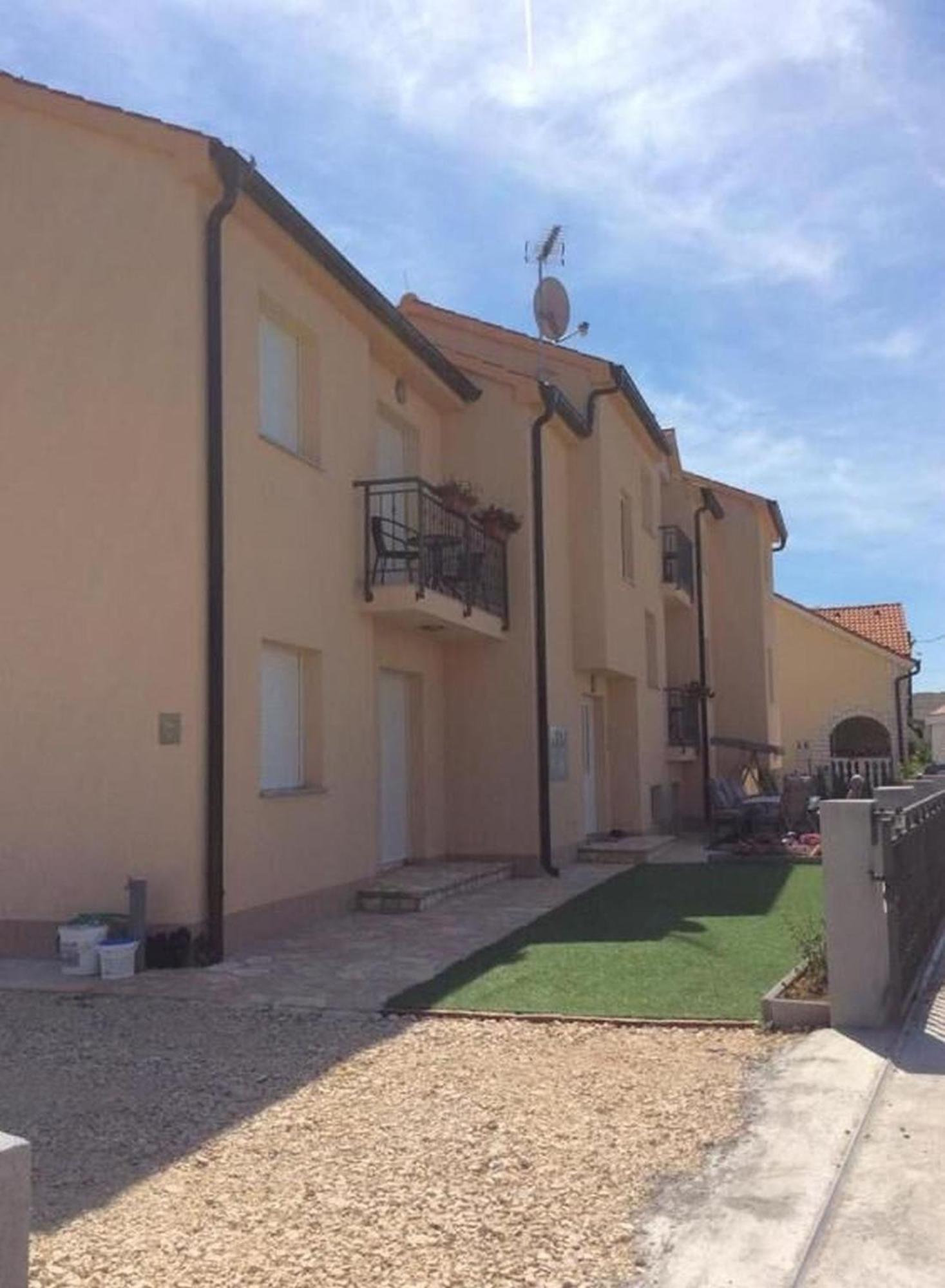 Apartments Lipovica Sukošan Exterior foto